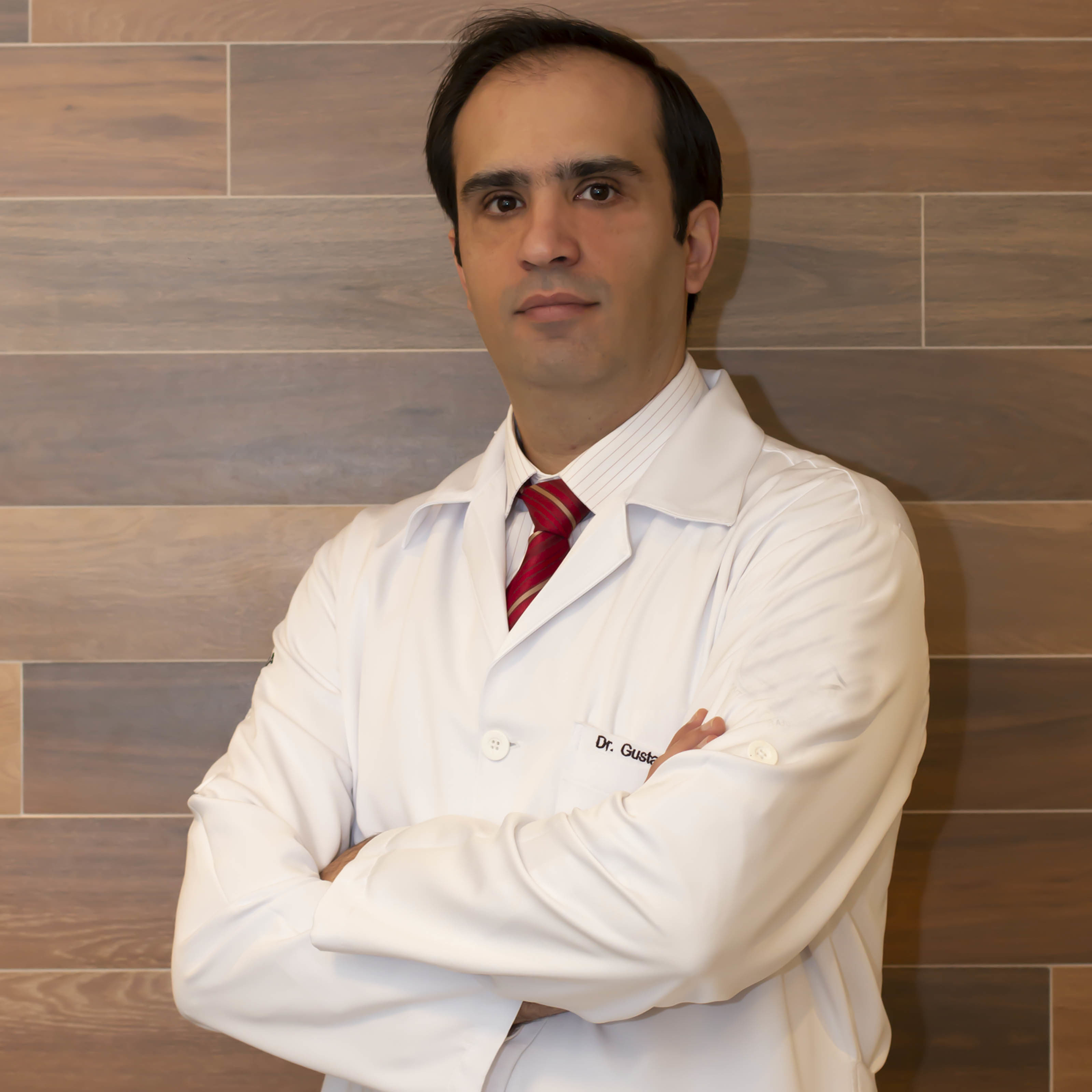Dr. Gustavo Almeida